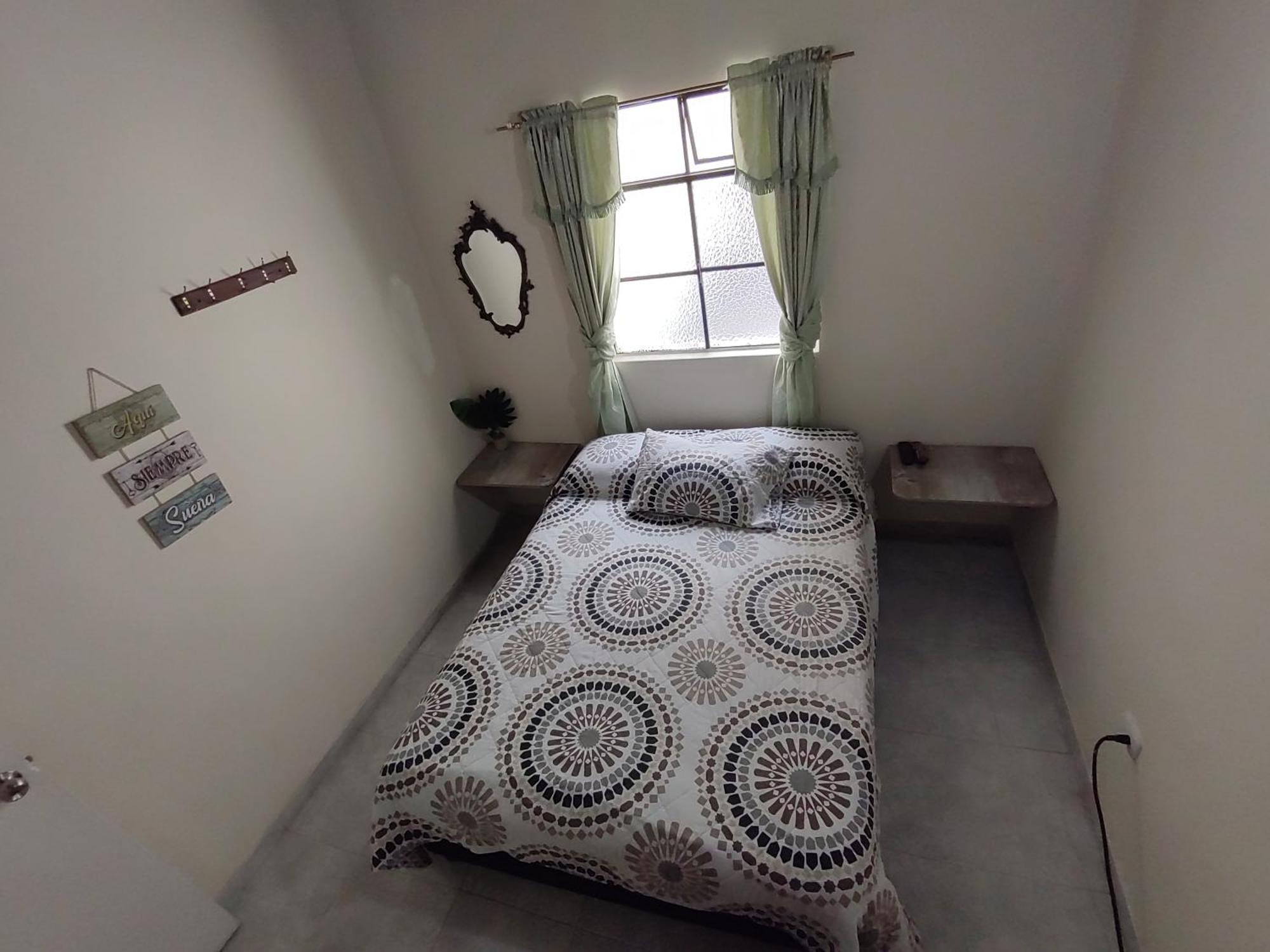 Pa Pasiar Hostal Medellín Værelse billede